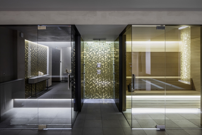 Imagen de la piscina del Hotel Boho Prague Hotel, Small Luxury Hotels. Foto 16