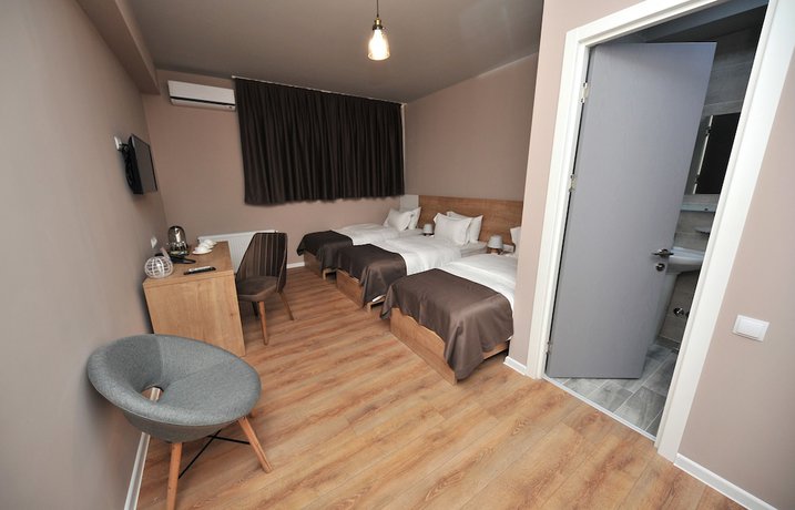 Imagen de la habitación del Hotel Boho Tiflis. Foto 9