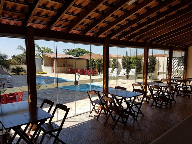 Imagen de los interiores del Hotel Boituva Inn. Foto 35