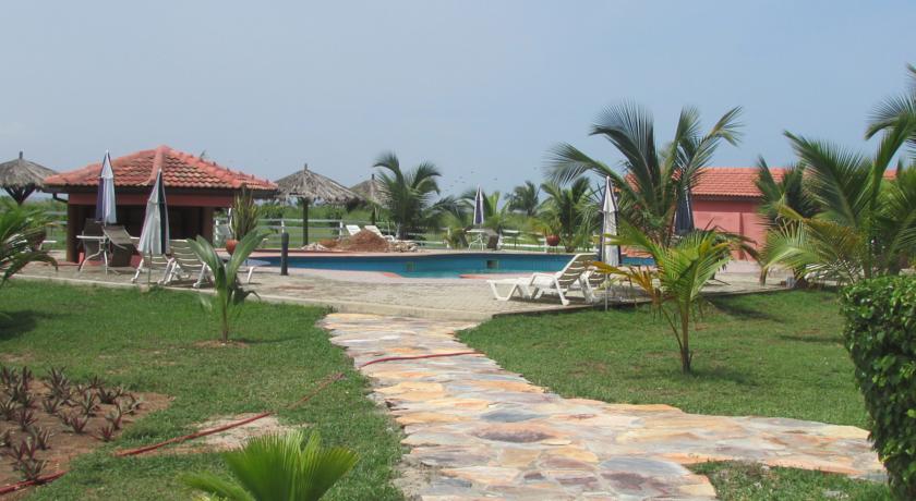 Imagen general del Hotel Bojo Beach Resort. Foto 4