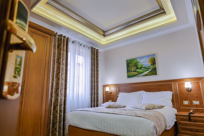 Imagen de la habitación del Hotel Boka, Tirana. Foto 3