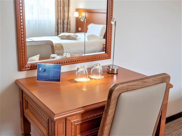 Imagen de la habitación del Hotel Boka, Tirana. Foto 4