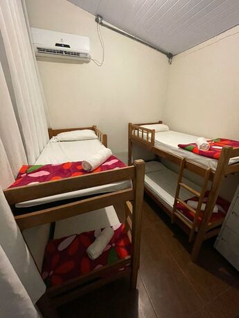 Imagen de la habitación del Hotel Boldro Surf House. Foto 10