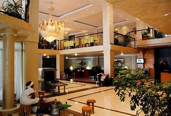 Imagen de los interiores del Hotel Bole Ambassador. Foto 9