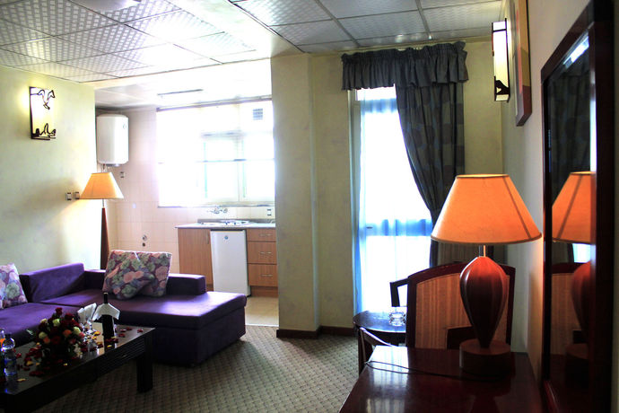 Imagen de los interiores del Hotel Bole Ambassador. Foto 12