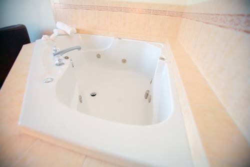 Imagen de la habitación del Hotel Bolero Resort. Foto 7