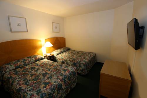 Imagen de la habitación del Hotel Bolero Resort. Foto 10