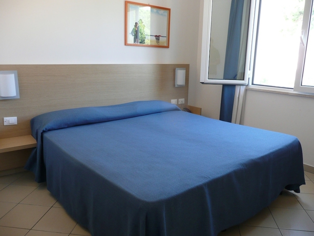 Imagen de la habitación del Hotel Bolgheri Marina Resort ex Varo Village. Foto 2