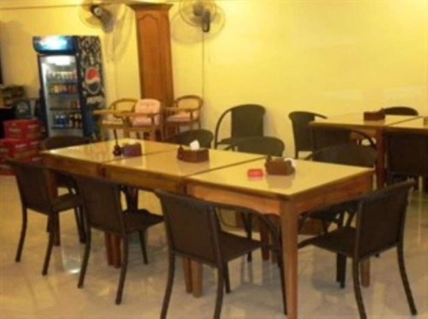 Imagen del bar/restaurante del Hotel Bolina Palace. Foto 4