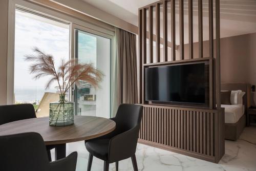 Imagen de la habitación del Hotel Bolina Suite & Spa. Foto 20