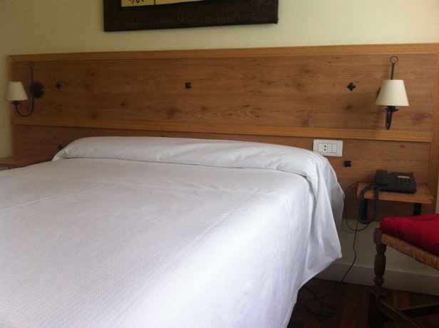 Imagen de la habitación del Hotel Boliña. Foto 16