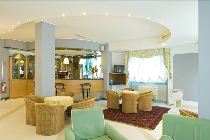 Imagen del bar/restaurante del Hotel Bolivar, Lido Di Jesolo. Foto 5