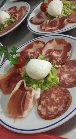 Imagen del bar/restaurante del Hotel Bolivar, Marina di Camerota. Foto 3