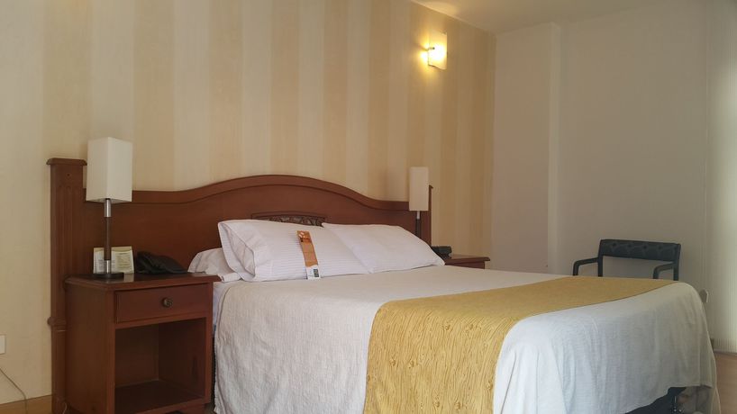 Imagen de la habitación del Hotel Bolivar Plaza. Foto 3