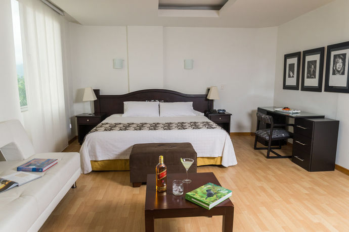 Imagen de la habitación del Hotel Bolivar Plaza. Foto 7