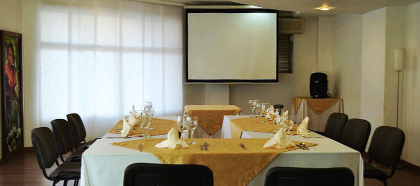 Imagen de la habitación del Hotel Bolivar Plaza. Foto 11