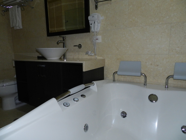 Imagen de la habitación del Hotel Bolivariana Plaza. Foto 5