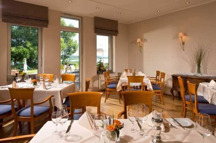 Imagen del bar/restaurante del Hotel Bollmannsruh am Beetzsee. Foto 7