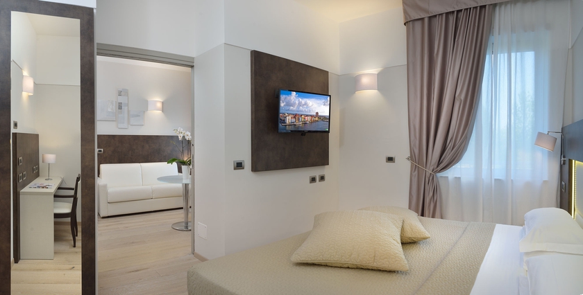 Imagen de la habitación del Hotel Bologna Airport. Foto 6