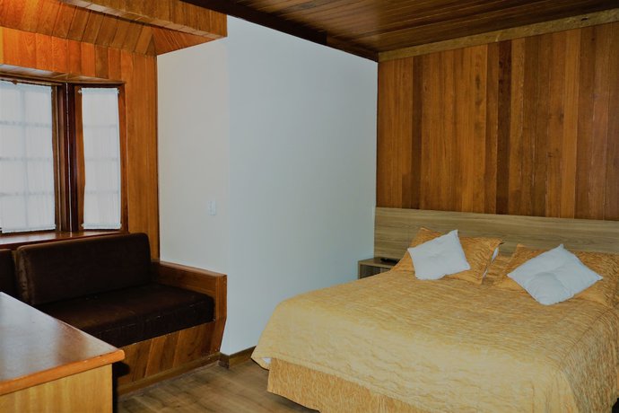 Imagen de la habitación del Hotel Bologna, Campos do Jordao. Foto 13