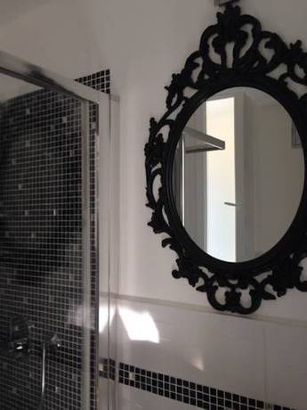 Imagen de la habitación del Hotel Bologna, G&eacute;nova. Foto 6