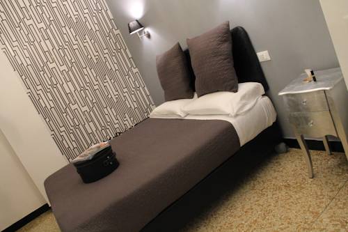Imagen de la habitación del Hotel Bologna, G&eacute;nova. Foto 13
