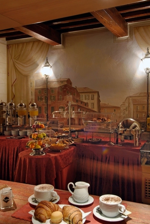 Imagen del bar/restaurante del Hotel Bologna, Pisa. Foto 3