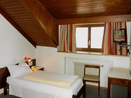 Imagen de la habitación del Hotel Bologna, San Lorenzo di Sebato. Foto 16