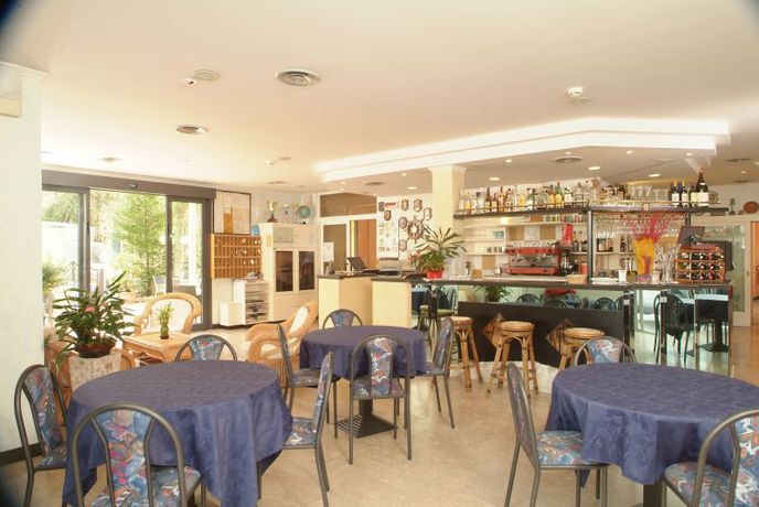 Imagen del bar/restaurante del Hotel Bolognese, Bellaria-Igea Marina. Foto 3