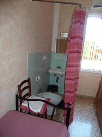 Imagen de la habitación del Hotel Bolognese, Foligno. Foto 16