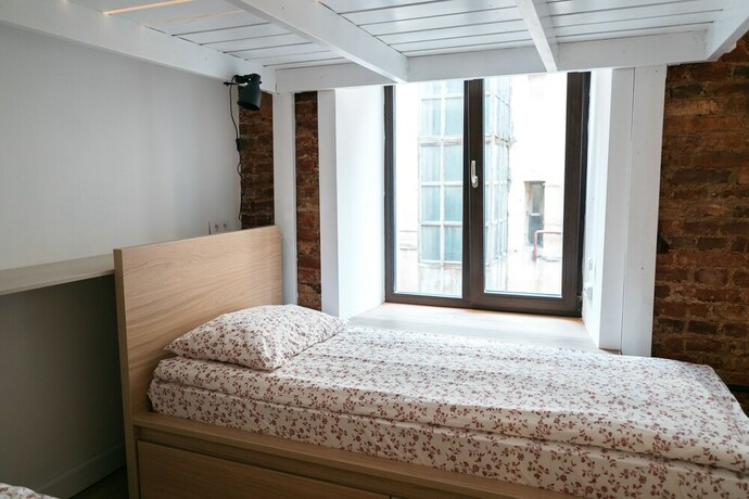 Imagen de la habitación del Hotel Bolshaya Morskaya 7. Foto 15