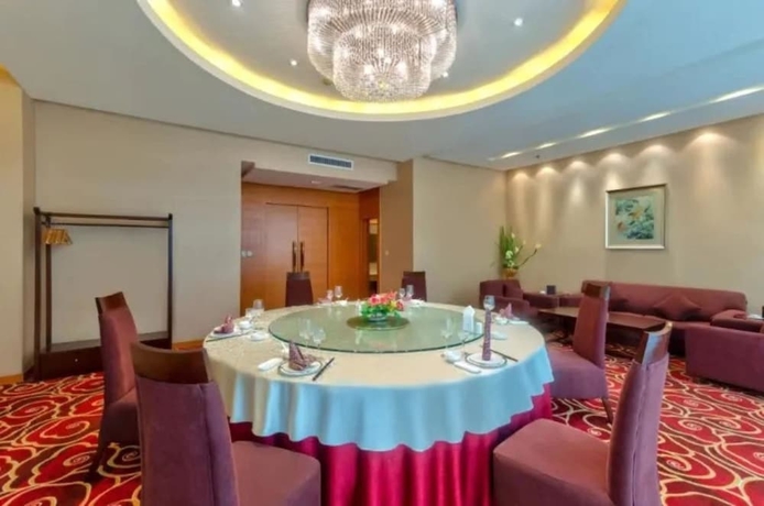 Imagen del bar/restaurante del Hotel Bolt Dalian. Foto 3