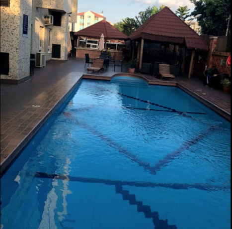 Imagen de la piscina del Hotel Bolton White Apartments. Foto 16