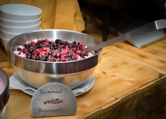 Imagen del bar/restaurante del Hotel Boltzmann. Foto 2