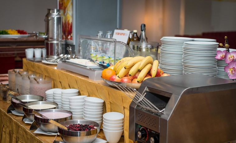 Imagen del bar/restaurante del Hotel Boltzmann. Foto 4