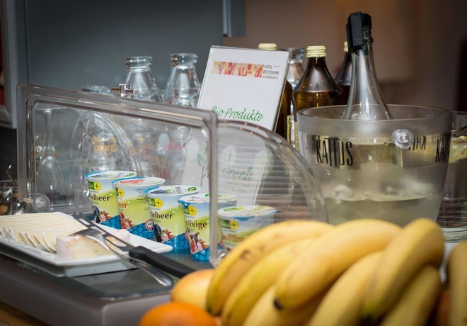 Imagen del bar/restaurante del Hotel Boltzmann. Foto 14