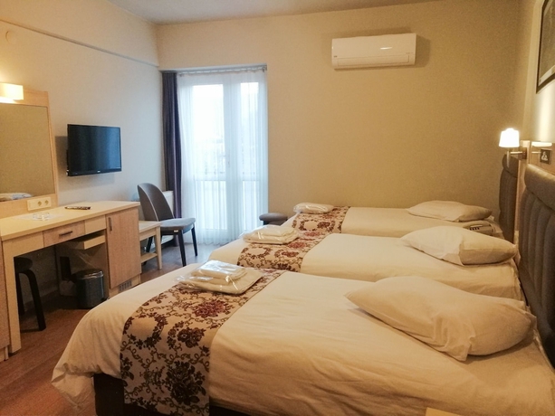 Imagen de la habitación del Hotel Bolu Grand Koroglu Otel. Foto 7