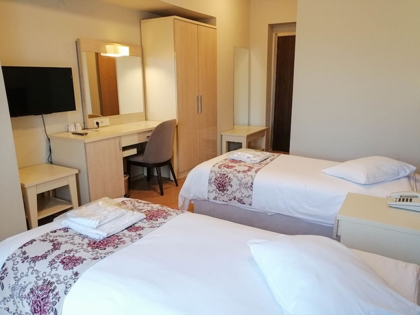 Imagen de la habitación del Hotel Bolu Grand Koroglu Otel. Foto 9