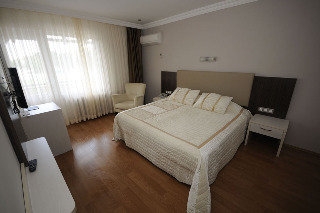 Imagen de la habitación del Hotel Bolu Termal. Foto 14