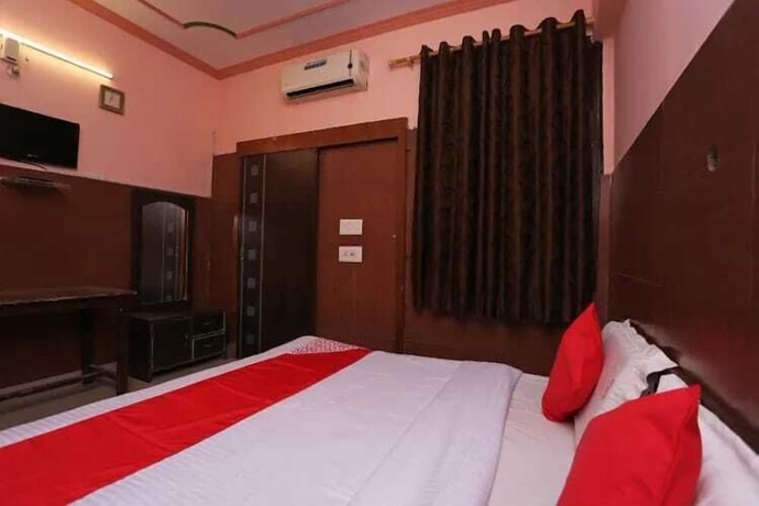 Imagen de la habitación del Hotel Bombay Central Agra. Foto 5