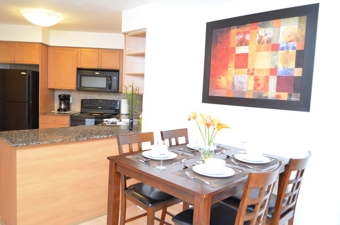 Imagen general del Hotel Bombay Suites -grand Ovation Mississauga. Foto 1