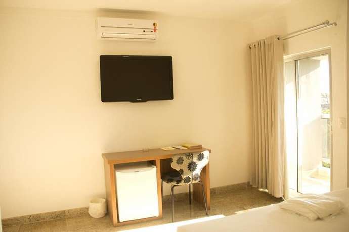 Imagen de la habitación del Hotel Bombonato Palace. Foto 17