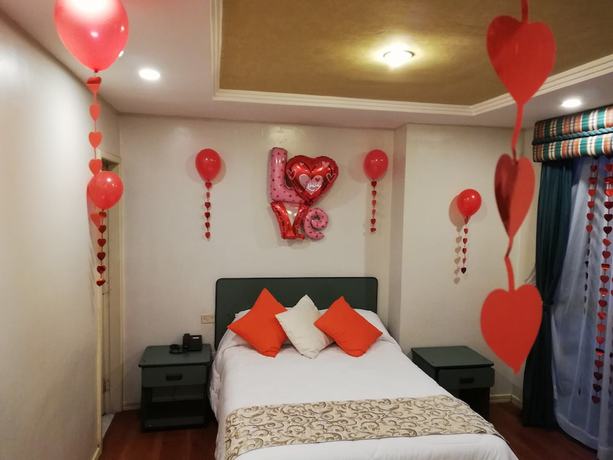Imagen de la habitación del Hotel Bombuscaro. Foto 7
