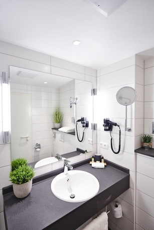 Imagen de la habitación del Hotel Bommersheim. Foto 19