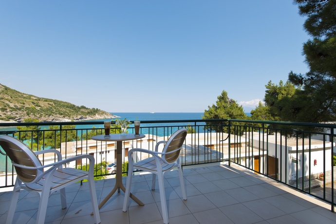 Imagen de la habitación del Hotel Bomo Tosca Beach. Foto 3