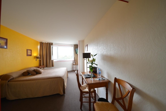 Imagen de la habitación del Hotel Bomotel. Foto 8