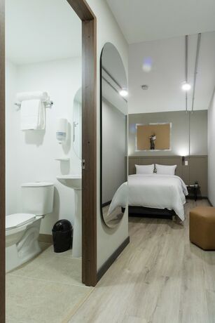 Imagen de la habitación del Hotel Bon 17. Foto 15