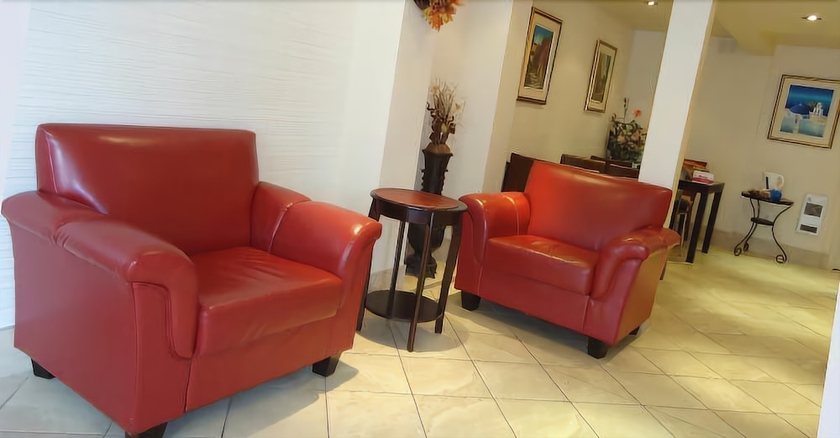 Imagen de los interiores del Hotel Bon Accueil. Foto 17