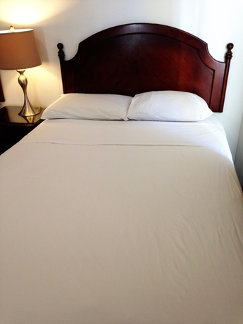 Imagen de la habitación del Hotel Bon Accueil. Foto 11