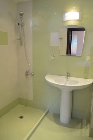Imagen de la habitación del Hotel Bon Bon. Foto 29